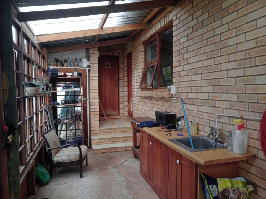 3 Bedroom Property for Sale in C Place Eastern Cape